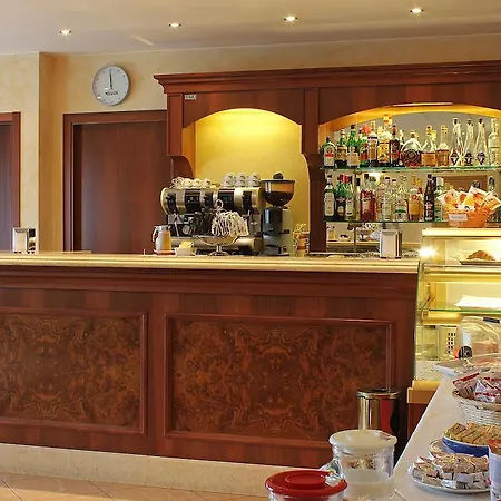 فندق Il Focolare فابرو