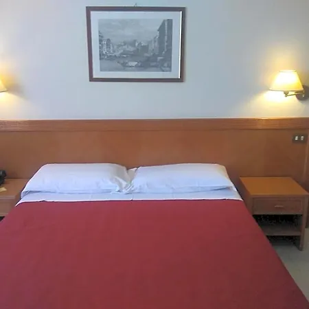 ホテル Il Focolare 3*